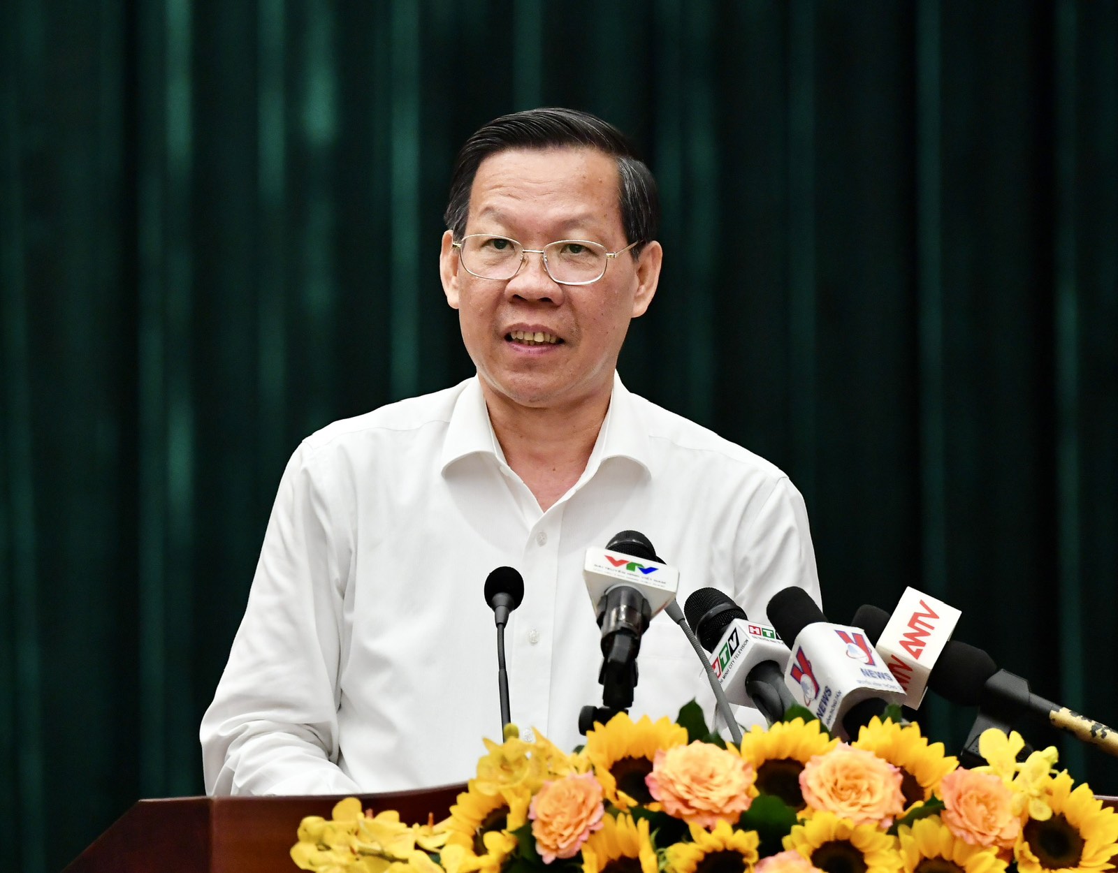 Đồng chí Phan Văn Mãi phát biểu kết luận hội nghị (Ảnh: Việt Dũng).